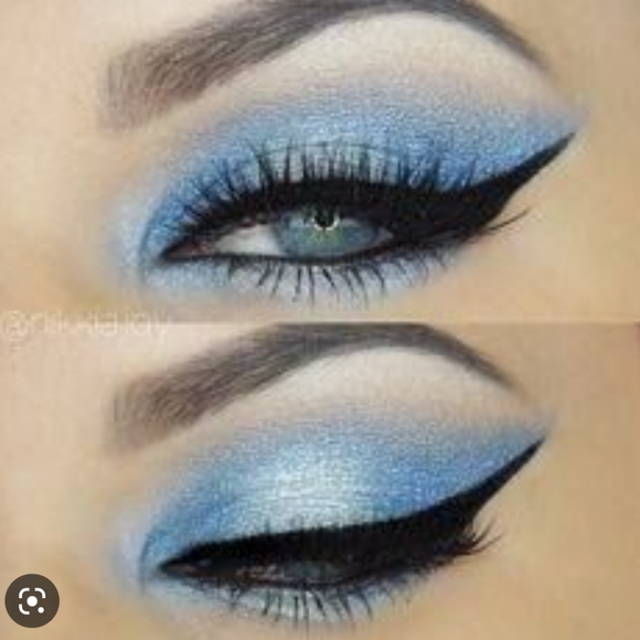 🌟ATLANTIS Medusa Makeup Eye Dust NWOTag - Picture 2 of 8